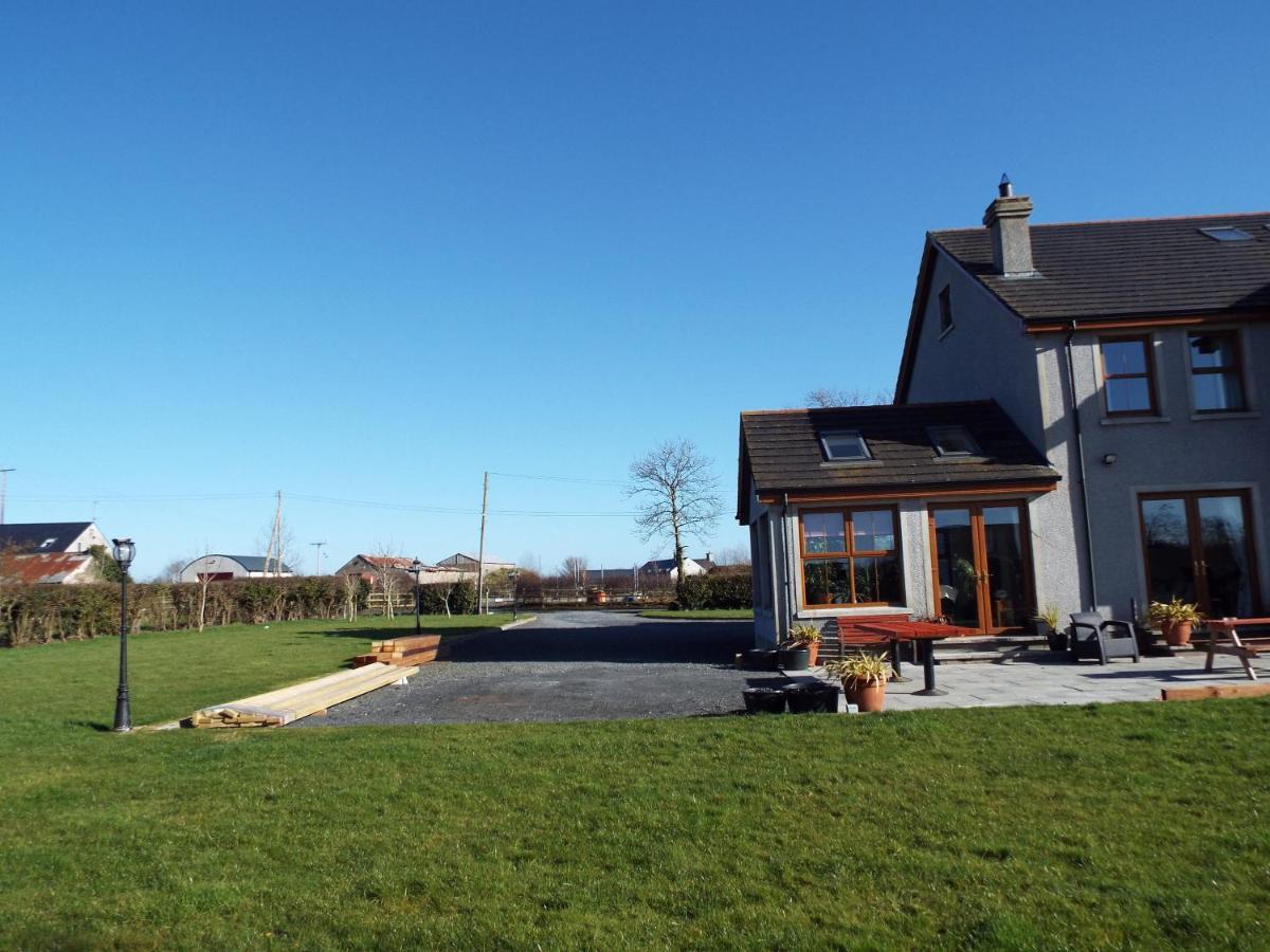 Knockalla Luxury Property With Hot Tub Suitable For Families 波塔 外观 照片